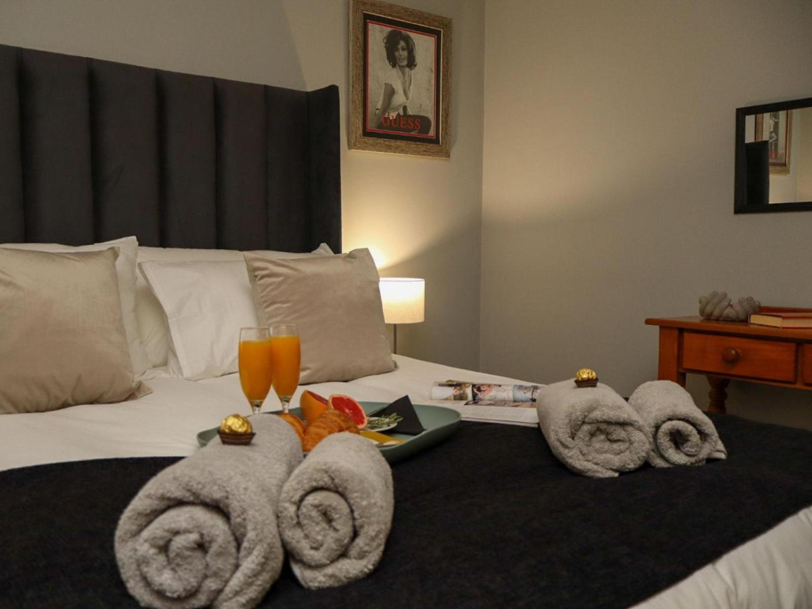 The Lantern Guesthouse Bloemfontein Ruang foto